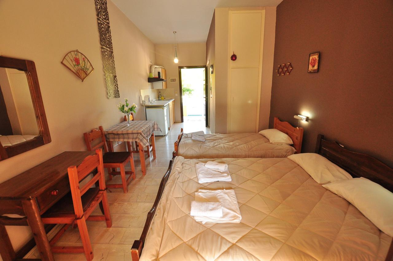 Laskaris Studios Dassia  Buitenkant foto
